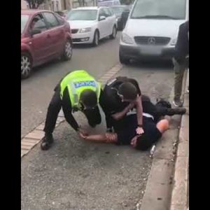Cop Gets Pepper Sprayed By Suspect!